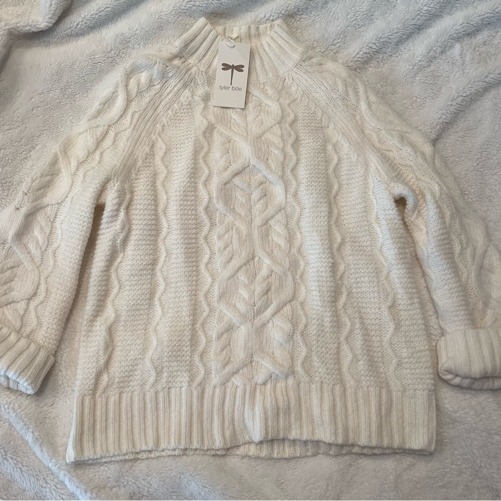Tyler Boe NWT size small ivory sweater